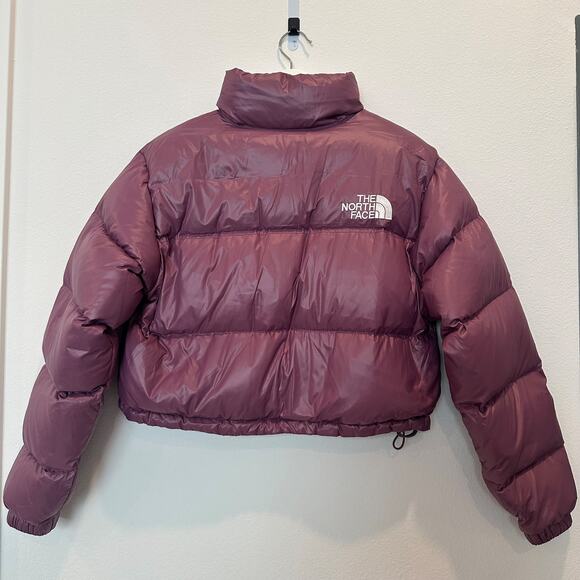 The North Face Nuptse 700 purple cropped puffer jacket medium - Picture 4 of 7